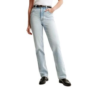 Abercrombie Ultra High Rise 90s Straight Jean